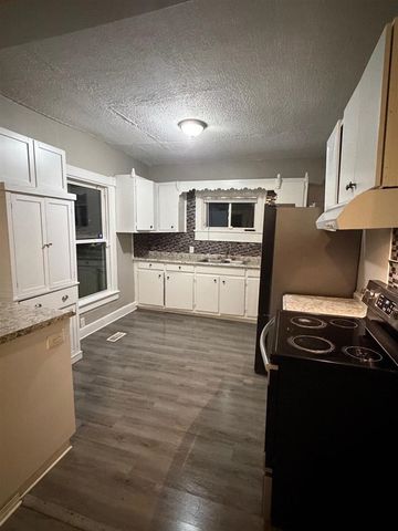860 Worden Street, Grand Rapids, MI 49507