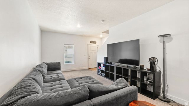 37 N 300 W, Santaquin, UT 84655