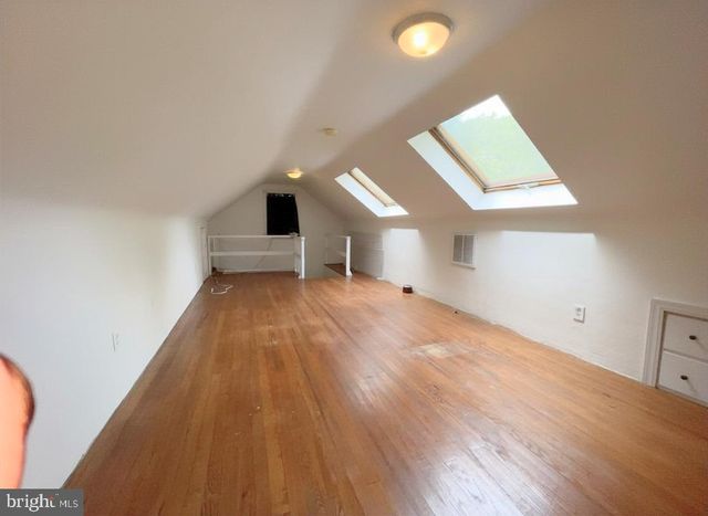 4316 EAST-WEST, Hyattsville, MD 20782
