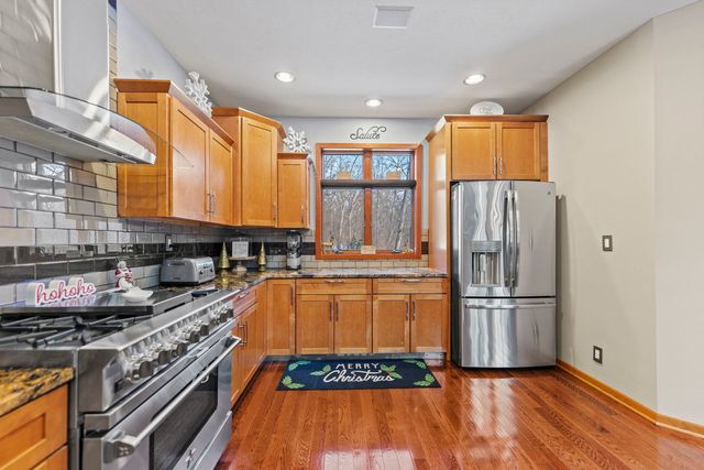 9208 SHERINGHAM Drive, Roscoe, IL 61073