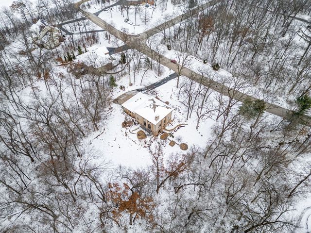 9208 SHERINGHAM Drive, Roscoe, IL 61073