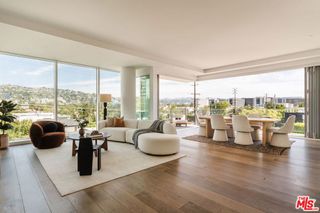 9000 W 3rd Street 403, Los Angeles, CA 90048
