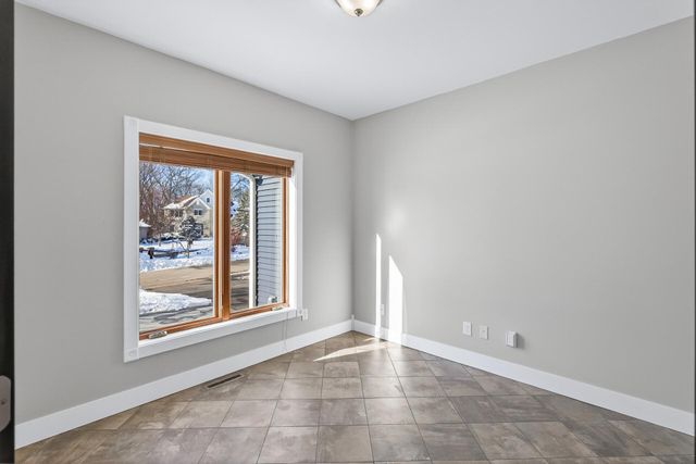 14969 River Oak Court, Savage, MN 55378