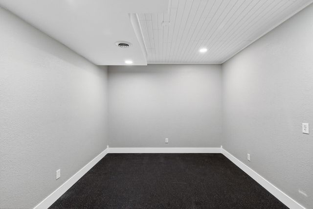 14969 River Oak Court, Savage, MN 55378