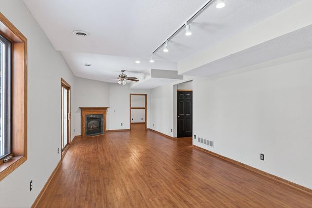 14969 River Oak Court, Savage, MN 55378