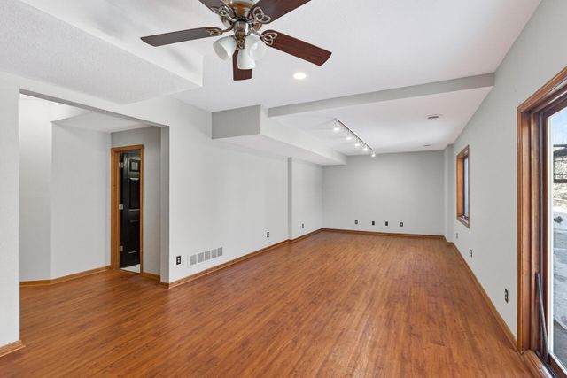 14969 River Oak Court, Savage, MN 55378