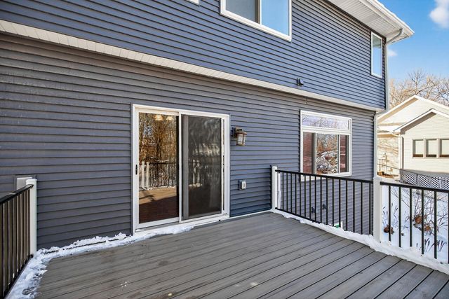 14969 River Oak Court, Savage, MN 55378