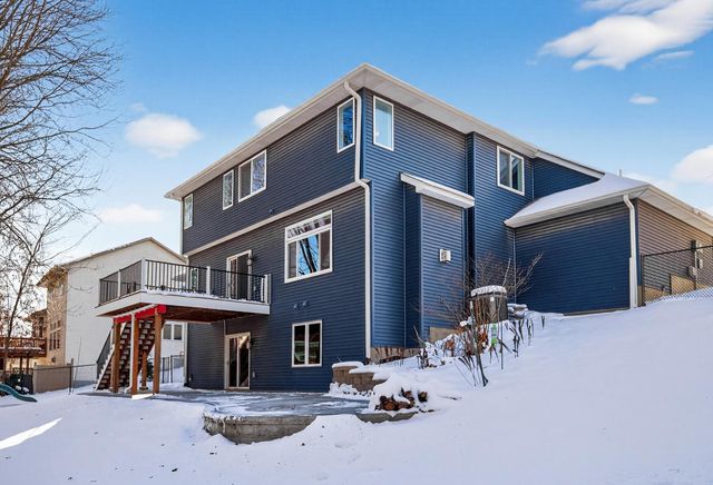 14969 River Oak Court, Savage, MN 55378