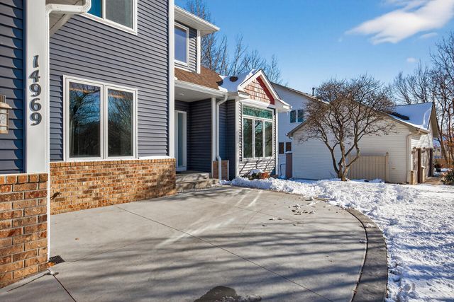 14969 River Oak Court, Savage, MN 55378