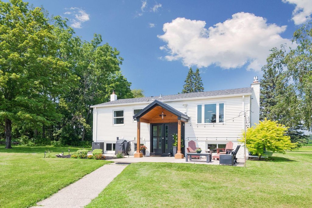 18061 Langford Boulevard, Jordan, MN 55352 — photo 2