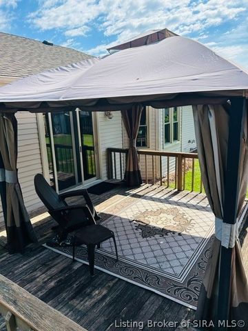 401 Maple Hill Drive, Madison, IN 47250