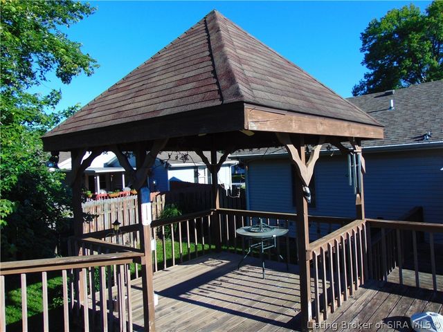 401 Maple Hill Drive, Madison, IN 47250