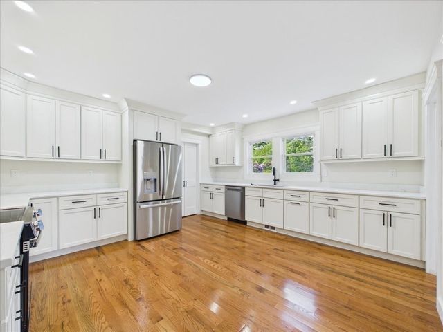 1544 Bridge St., Dracut, MA 01826