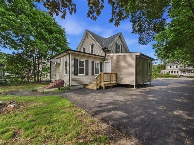 1544 Bridge St., Dracut, MA 01826