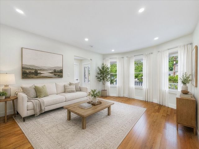 1544 Bridge St., Dracut, MA 01826