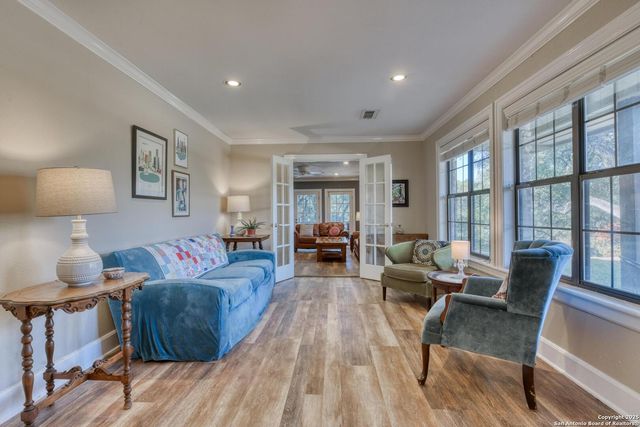 105 Shane Ln, Boerne, TX 78006