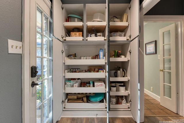 105 Shane Ln, Boerne, TX 78006