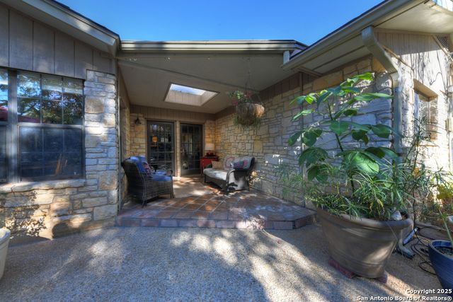 105 Shane Ln, Boerne, TX 78006