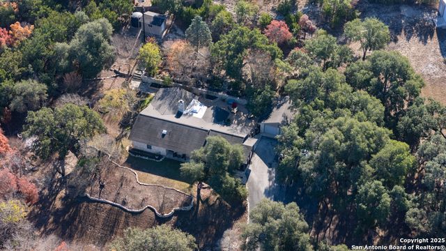 105 Shane Ln, Boerne, TX 78006