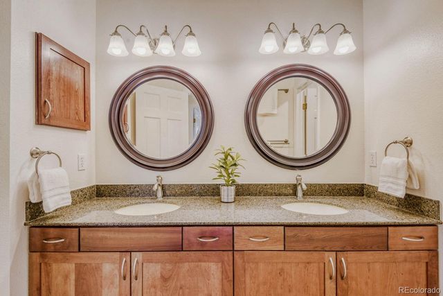 2003 Chesapeake Lane, Highlands Ranch, CO 80126