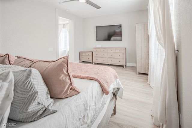 2109 Lone Desert Street, Las Vegas, NV 89135