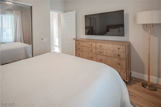 2109 Lone Desert Street, Las Vegas, NV 89135