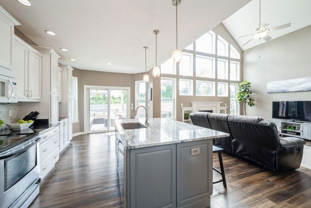 2654 Mulberry Court, Marion, IA 52302