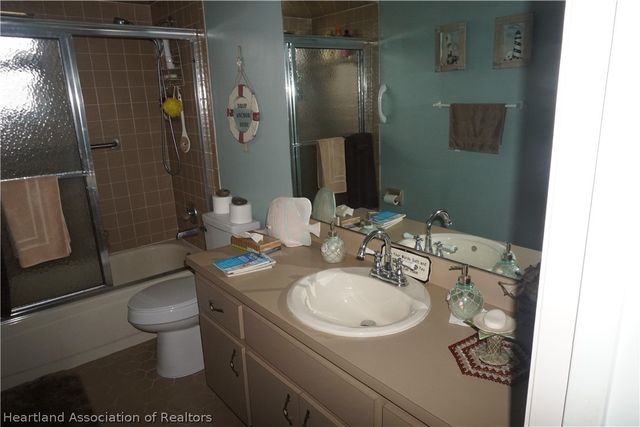 124 Corine Avenue NW, Lake Placid, FL 33852