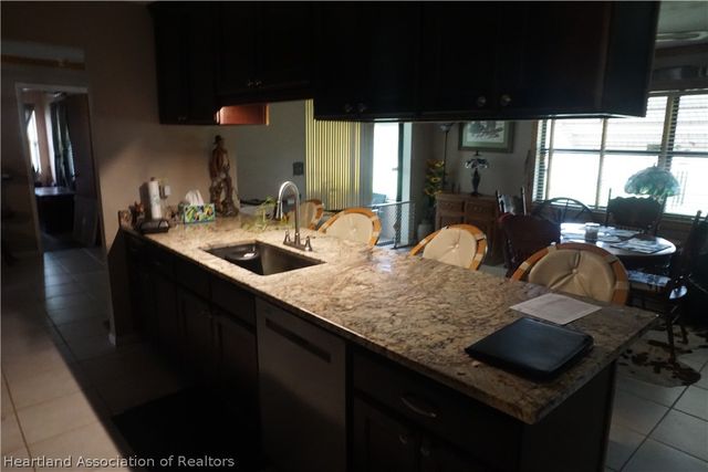 124 Corine Avenue NW, Lake Placid, FL 33852