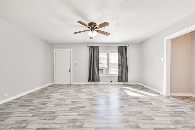 1021 Maple Street, La Marque, TX 77568