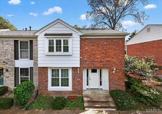 857 Coalport Drive, St Louis, MO 63141