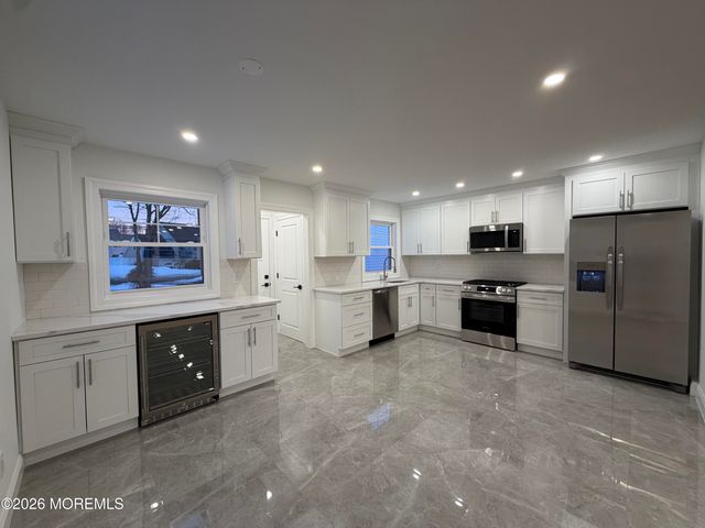 55 Wilson Avenue, Matawan, NJ 07747