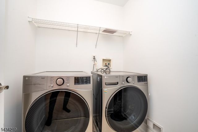 40 Truman Ave, Montgomery Twp., NJ 08540