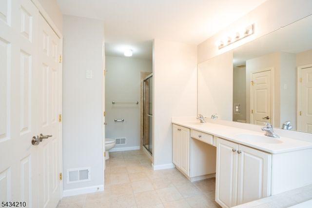 40 Truman Ave, Montgomery Twp., NJ 08540
