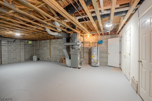 40 Truman Ave, Montgomery Twp., NJ 08540