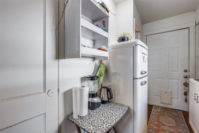 4755 Yancy Street, Dallas, TX 75216