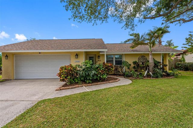 13440 RUSTIC PINES BOULEVARD S, Seminole, FL 33776