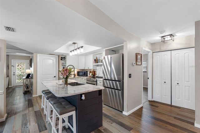 13440 RUSTIC PINES BOULEVARD S, Seminole, FL 33776
