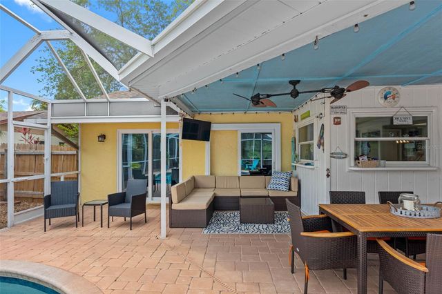 13440 RUSTIC PINES BOULEVARD S, Seminole, FL 33776