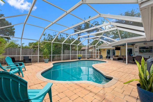 13440 RUSTIC PINES BOULEVARD S, Seminole, FL 33776