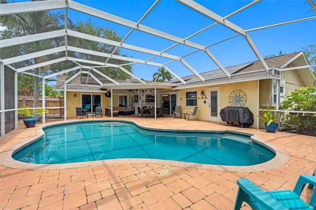 13440 RUSTIC PINES BOULEVARD S, Seminole, FL 33776