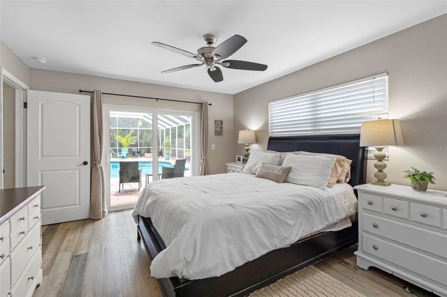 13440 RUSTIC PINES BOULEVARD S, Seminole, FL 33776