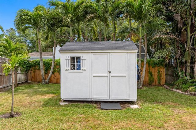 13440 RUSTIC PINES BOULEVARD S, Seminole, FL 33776