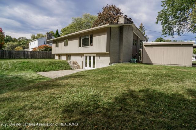 1455 Mercer Drive, Okemos, MI 48864