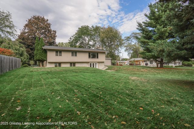 1455 Mercer Drive, Okemos, MI 48864
