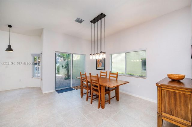 2343 SE 16th Pl, Homestead, FL 33035