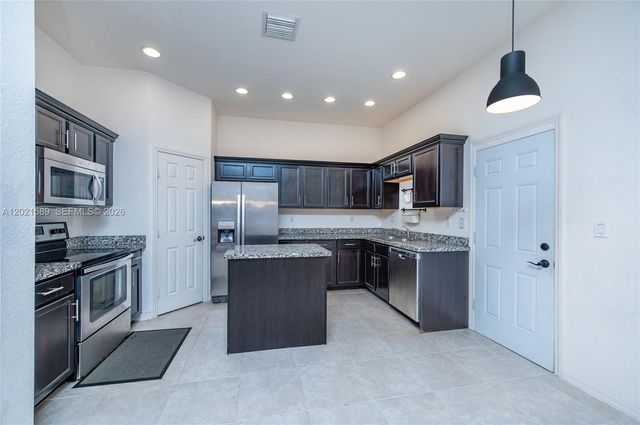 2343 SE 16th Pl, Homestead, FL 33035