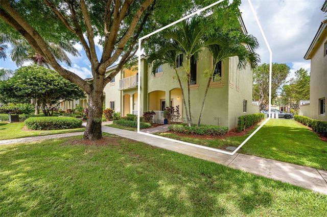 2343 SE 16th Pl, Homestead, FL 33035