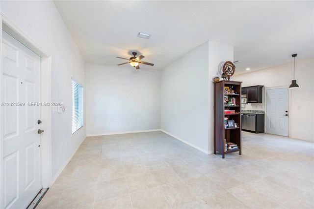 2343 SE 16th Pl, Homestead, FL 33035
