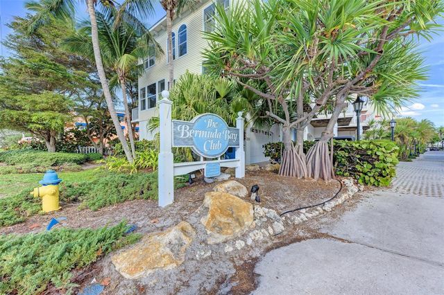1469 GULF DRIVE N, Bradenton Beach, FL 34217
